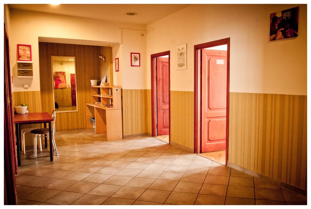 Hostel Bemma - Ozonowane Pokoje Breslávia Exterior foto