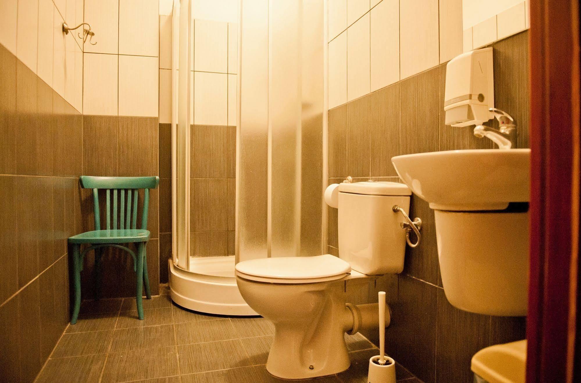 Hostel Bemma - Ozonowane Pokoje Breslávia Exterior foto