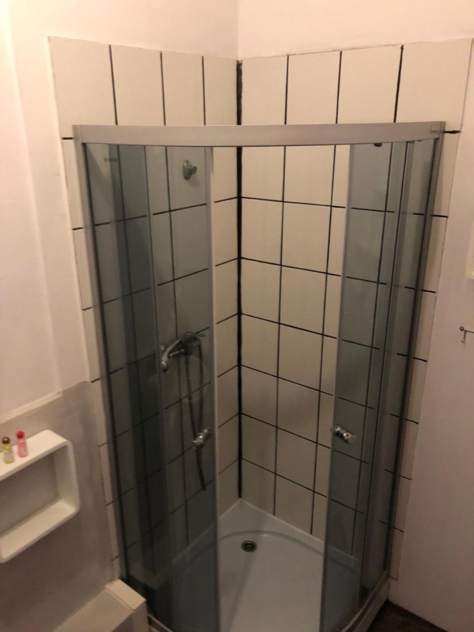 Hostel Bemma - Ozonowane Pokoje Breslávia Exterior foto